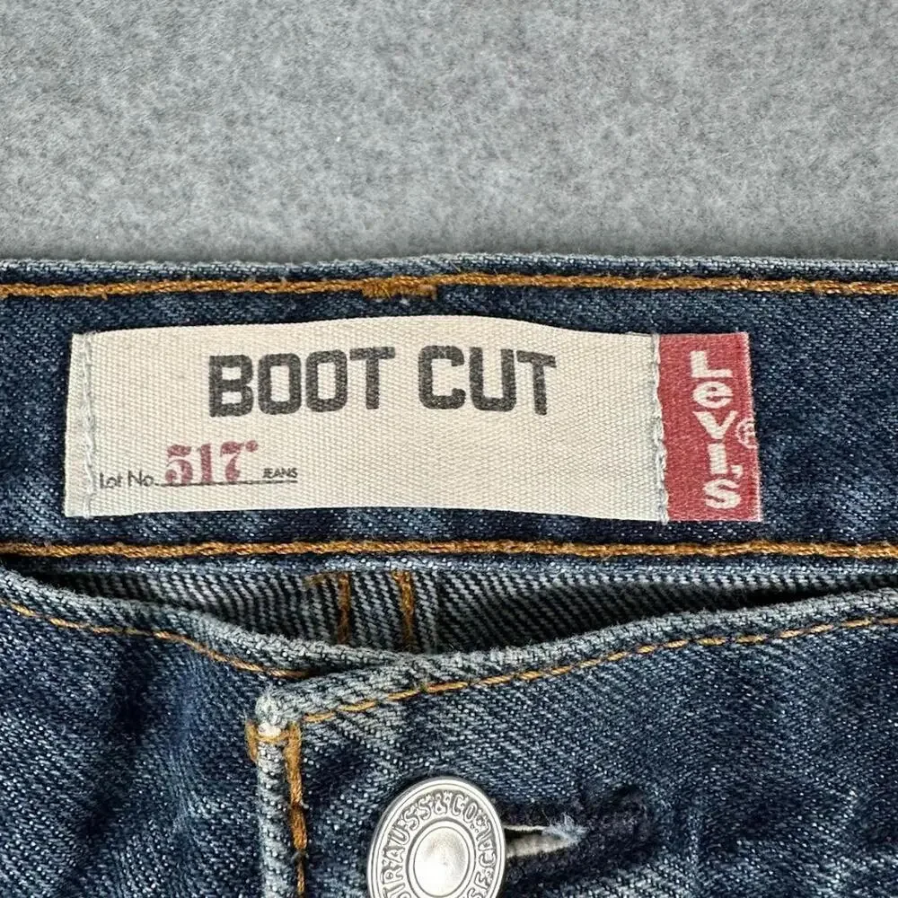 Vintage Levi 517 Jeans Boot Cut Mens 36x30 Y2K Blue Faded Western Rodeo 90s 2000